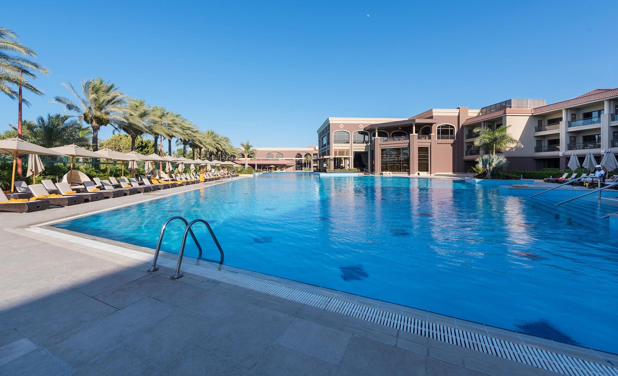 Hilton Alexandria King's Ranch אתר נופש 5*