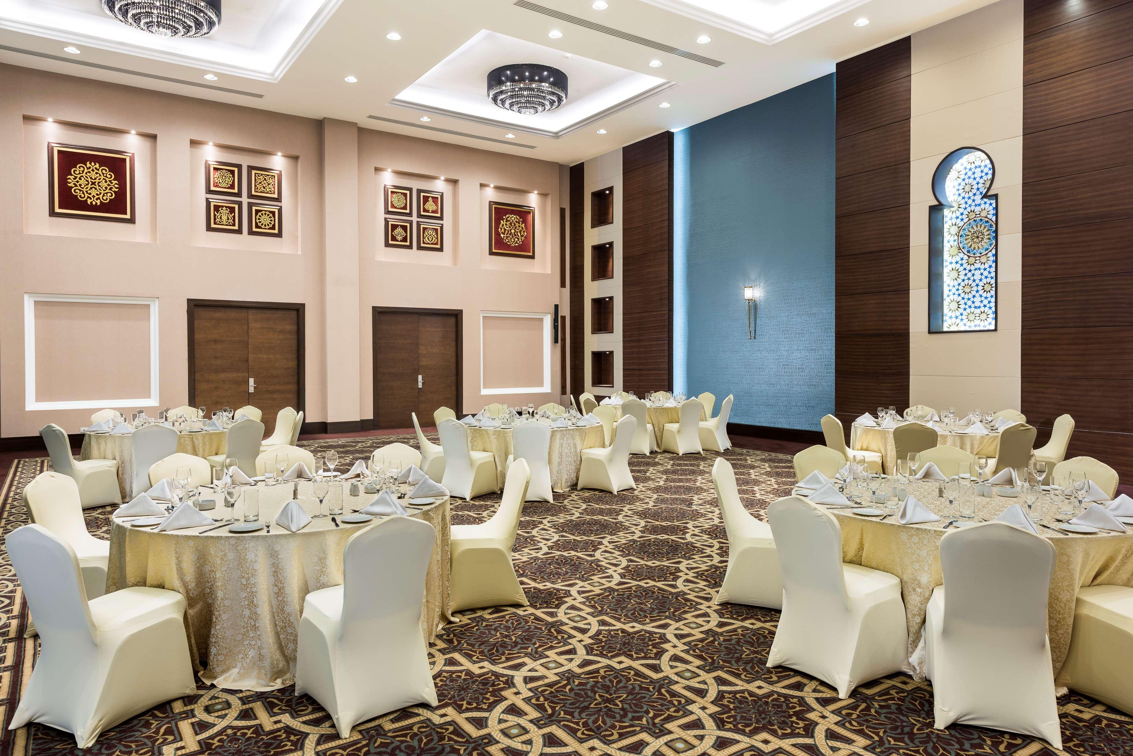 Hilton Alexandria King's Ranch קינג מריאוט