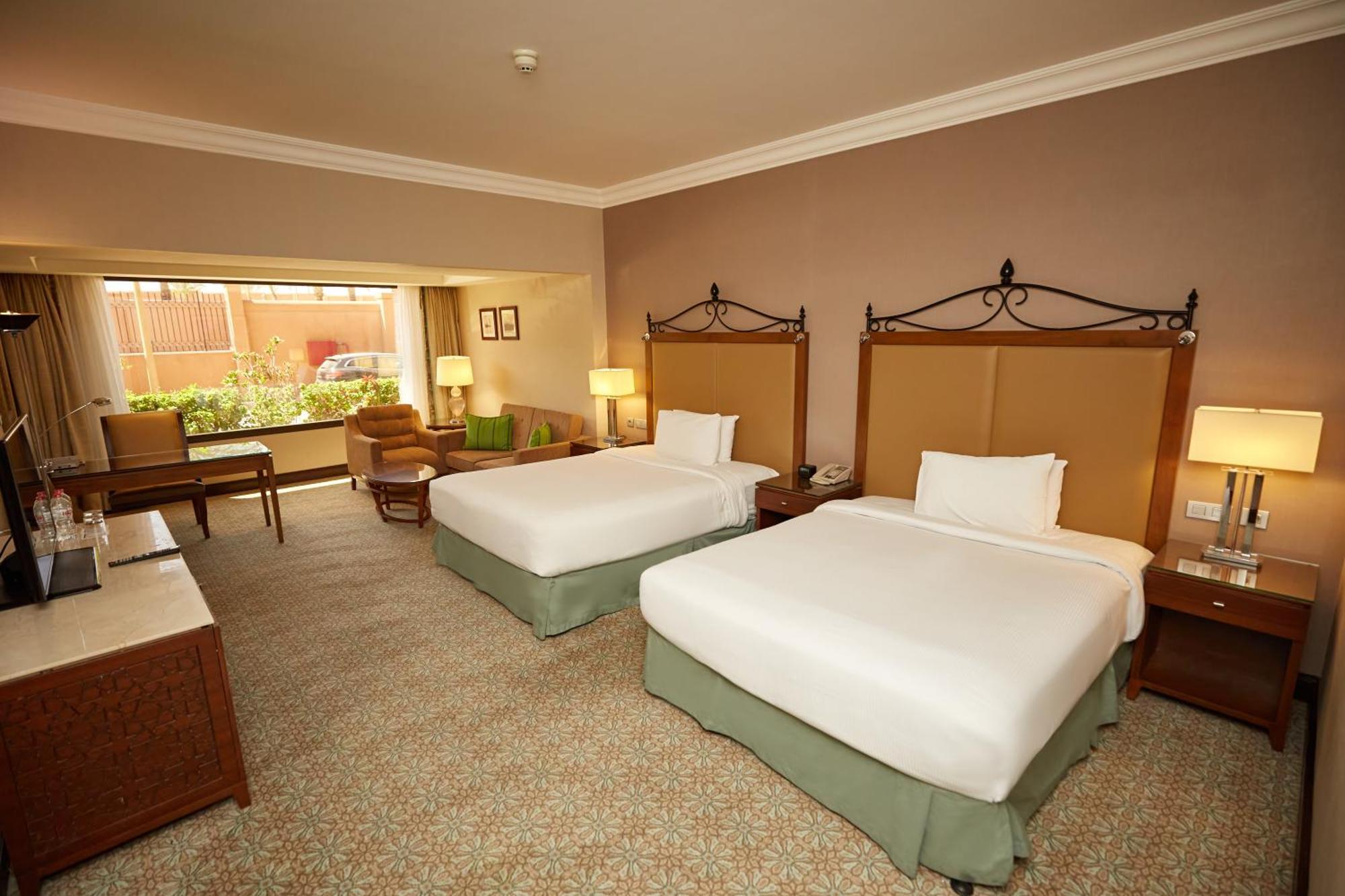 Hilton Alexandria King's Ranch קינג מריאוט