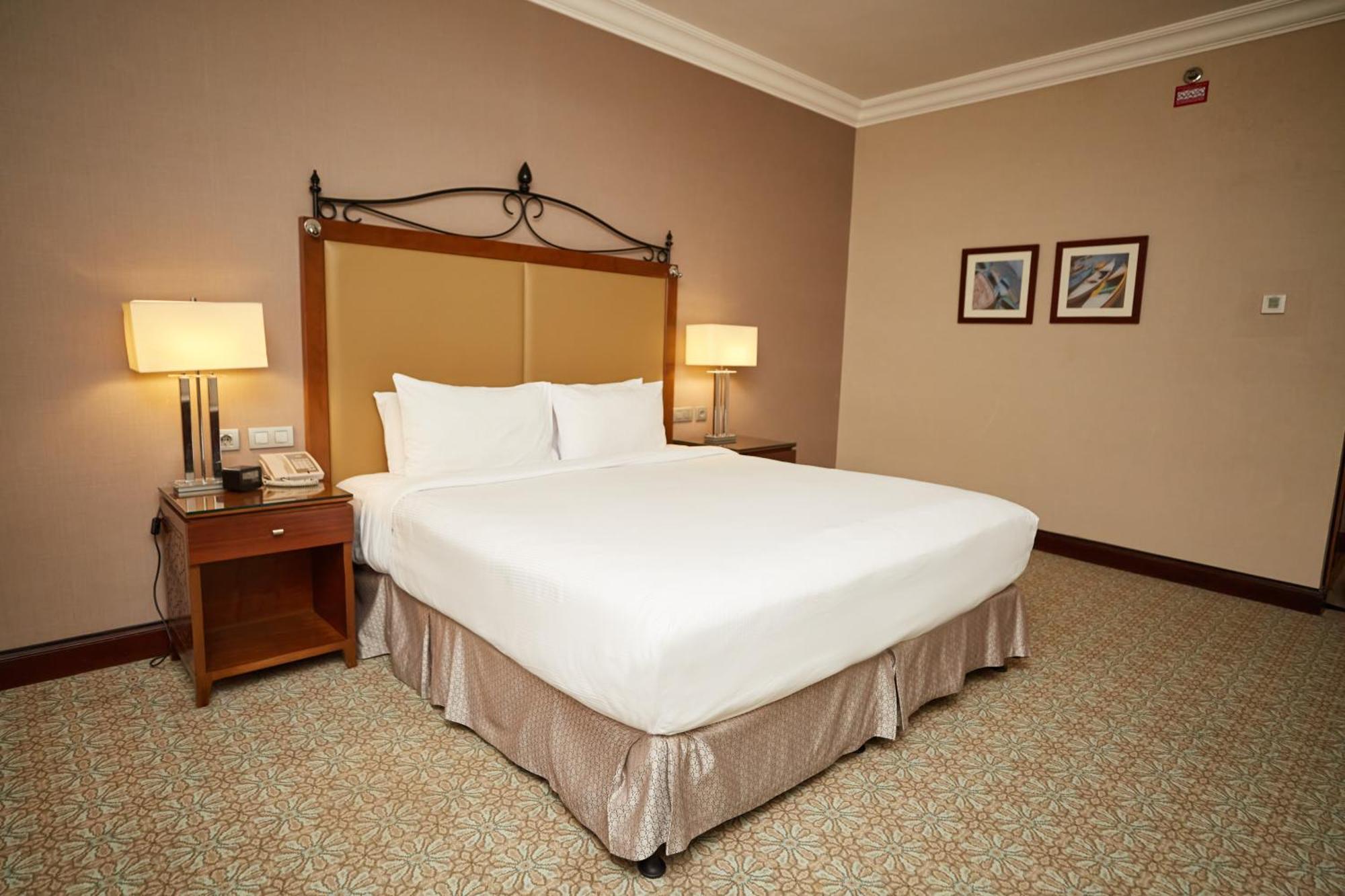 אתר נופש Hilton Alexandria King's Ranch