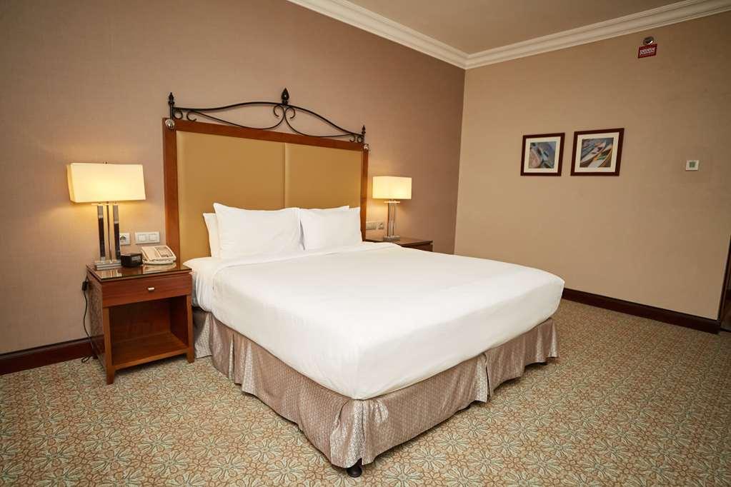 Hilton Alexandria King's Ranch קינג מריאוט