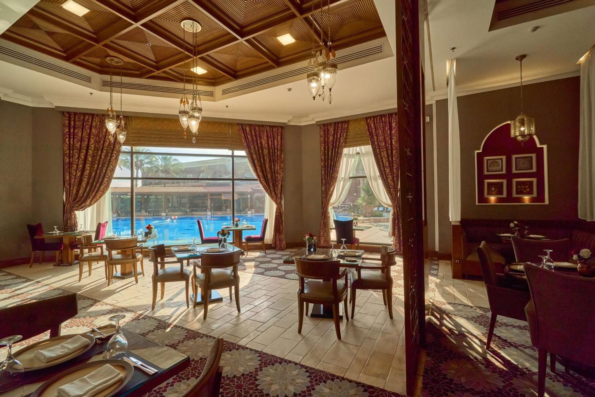 Hilton Alexandria King's Ranch 5* קינג מריאוט