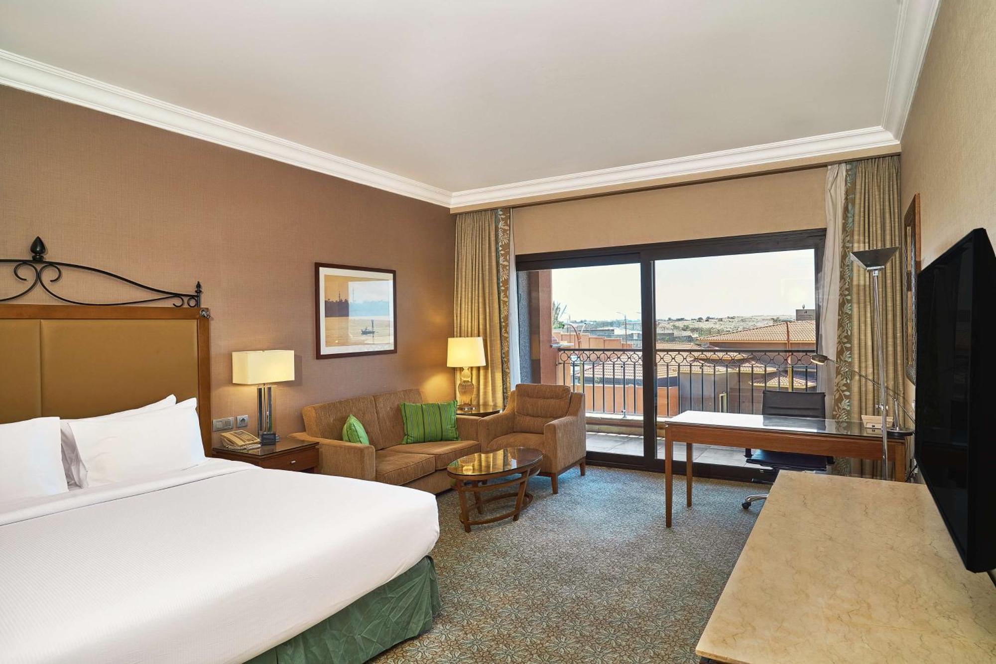 אתר נופש Hilton Alexandria King's Ranch 5*